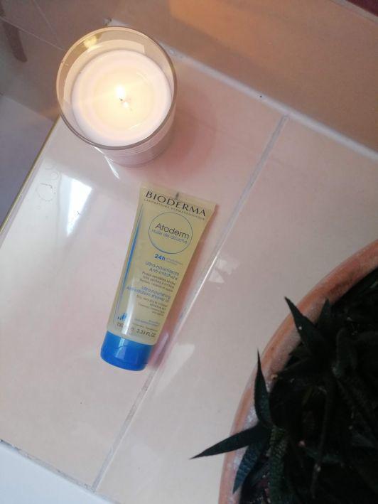 Bioderma Atoderm Huile de douche- nawilżający olejek do kąpieli i pod prysznic