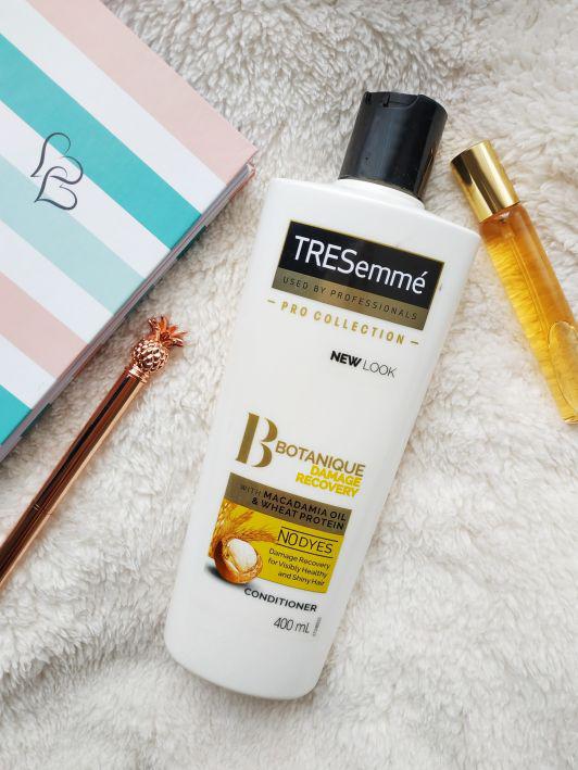 TRESemmé Botanique, Odżywka do włosów, Damage Recovery, Olej makadamia i białko pszenicy