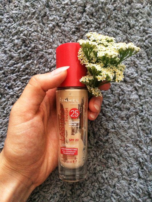 Rimmel Lasting Finish Nude 25HR Foundation, Podkład do twarzy, nr 103 True Ivory