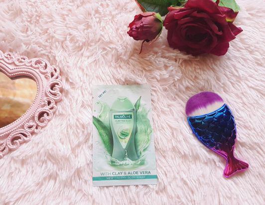 Palmolive Purifying Clay, Żel pod prysznic z glinką i ekstraktem z aloesu