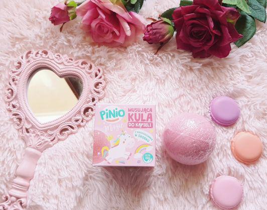 Pinio Magic, Musująca kula do kąpieli, Z niespodzianką