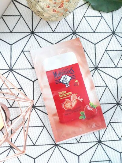 Le Petit Marseillais Żel pod prysznic, Truskawka