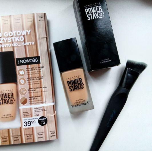 Avon True Colour, Podkład do twarzy 24 godziny