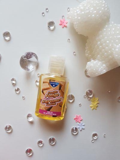 Action Cuticura, żel antybakteryjny wanilia i karmel