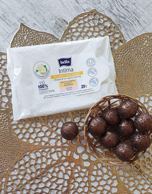 Bella Intima, Chusteczki do higieny intymnej, Z ekstraktem z białych kwiatów