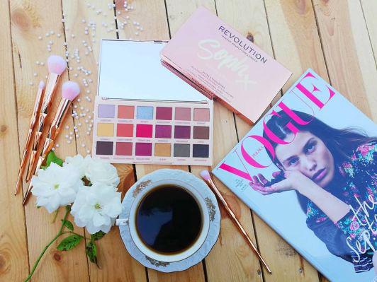 Makeup Revolution Paleta cieni, Soph X, Extra Spice
