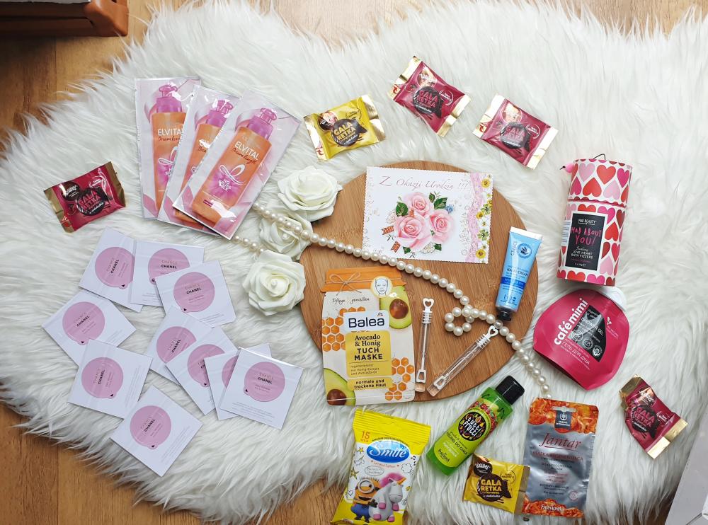 ✩ Kalendarz urodzinowy Clouders ✩