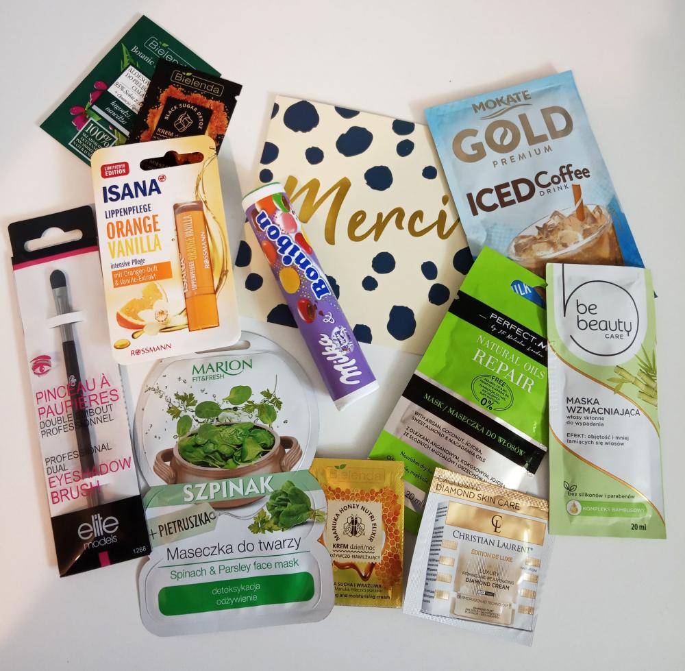 ✩ Kalendarz urodzinowy Clouders ✩