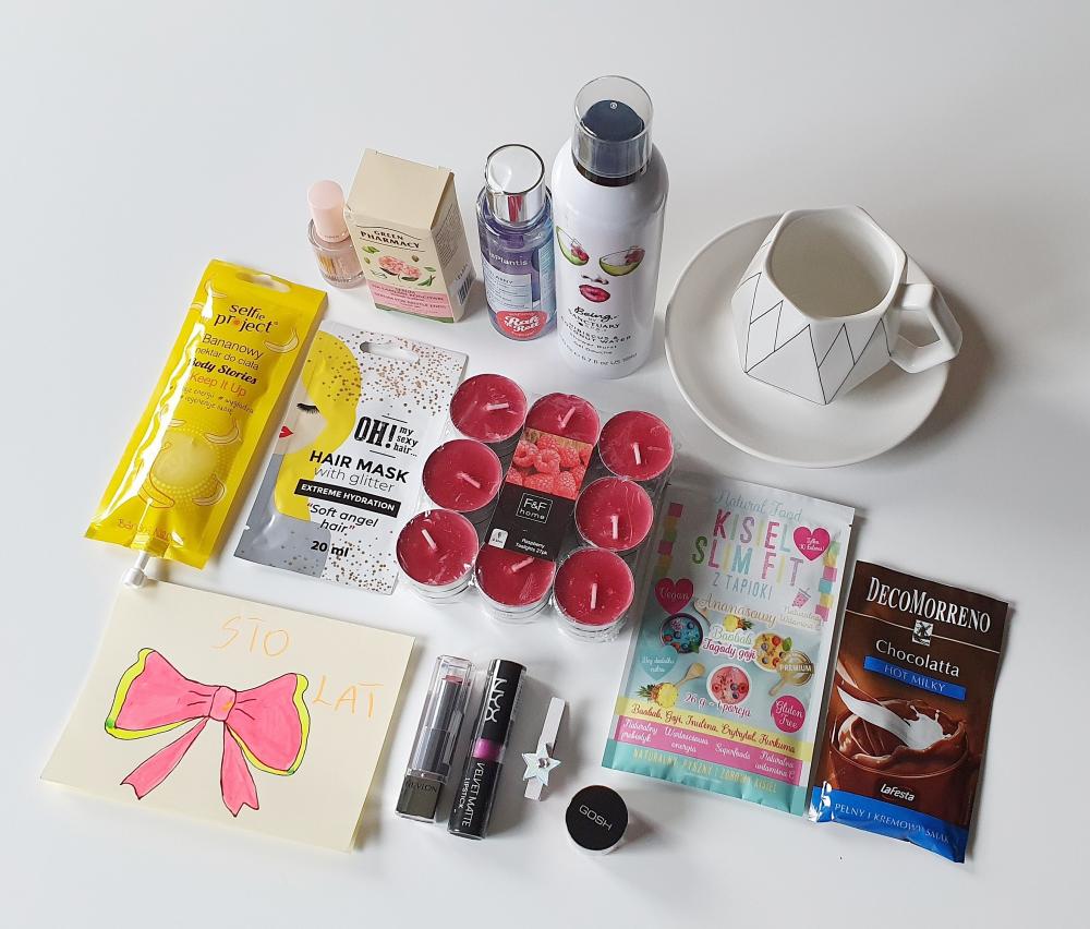 ✩ Kalendarz urodzinowy Clouders ✩