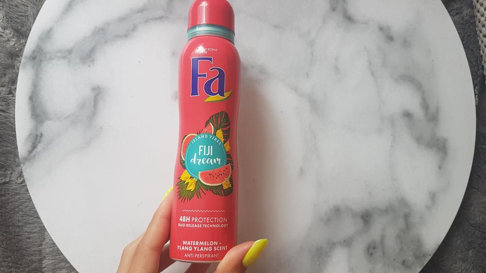 akcja denkowanie! grudzień - kosmetyki w świątecznych opakowaniach i świątecznych kolorach 🎄❄️⛄🎀🎁🎅