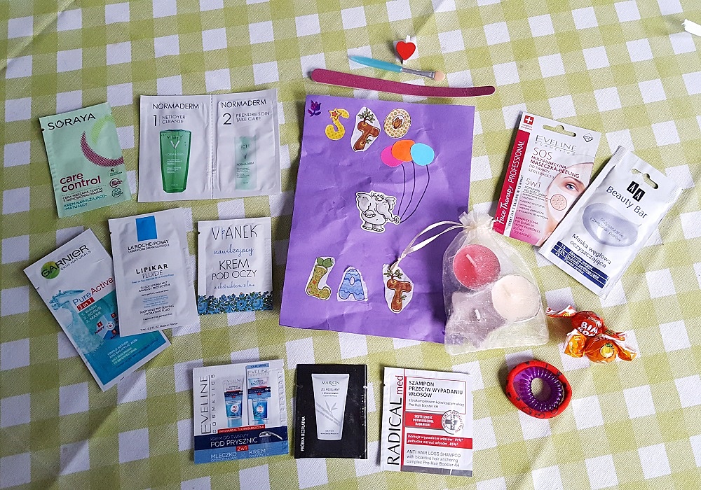 ✩ Kalendarz urodzinowy Clouders ✩