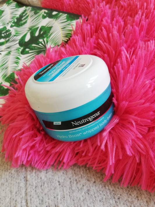Neutrogena Hydro Boost, Mus do ciała, Skóra sucha