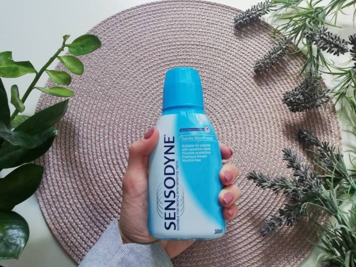 Sensodyne Plyn do płukania jamy ustnej 