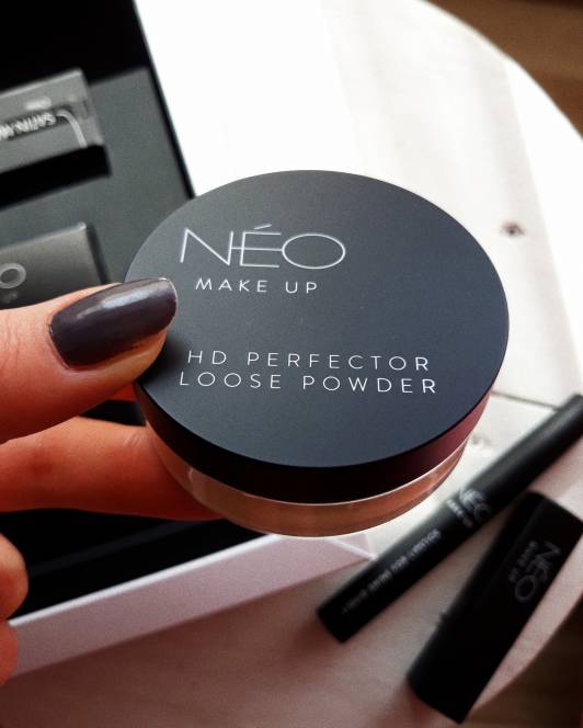 NEO Make Up Puder sypki transparentny HD