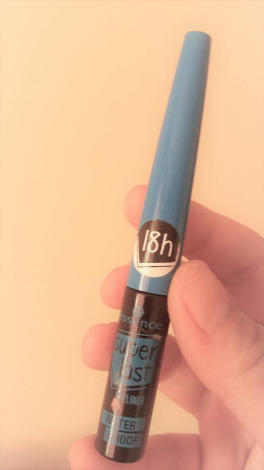 Essence Eyeliner 18 hrs super last