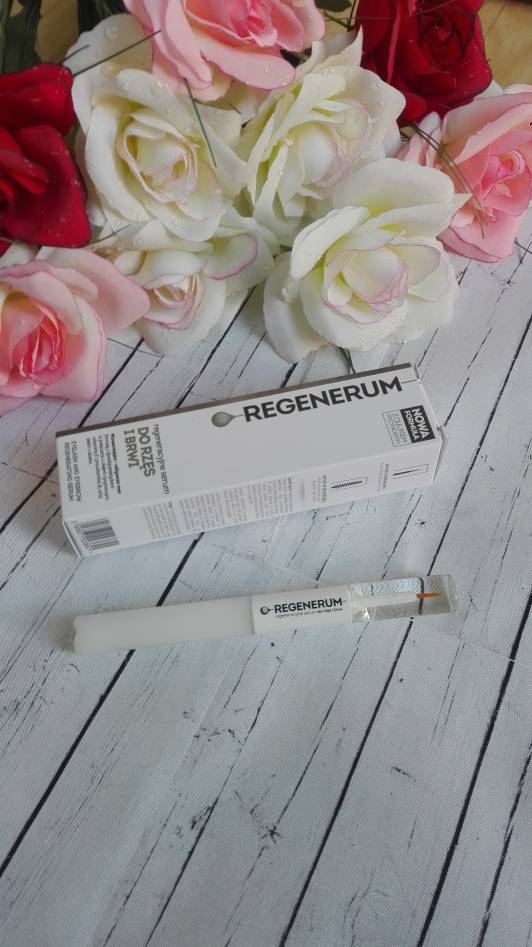 Regenerum regeneracyjne serum do rzęs i brwi wymagających wzmocnienia