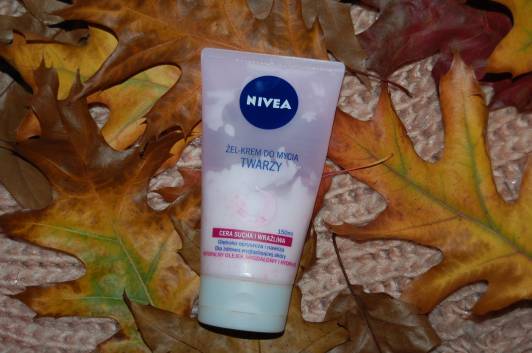 Nivea Żel-Krem do mycia twarzy, Cera sucha i wrażliwa