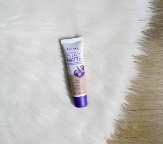 Rimmel Stay Matte 100 Ivory