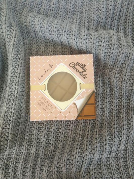 Bronzer lovely