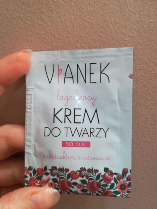 Vianek Łagodzący krem do twarzy na noc z ekstraktem z ostrożenia
