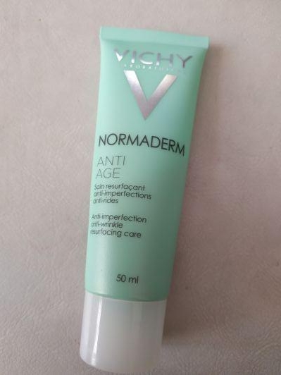 VICHY Laboratoires Normaderm, Krem do twarzy, Nawilżający, Zwalczający niedoskonałości