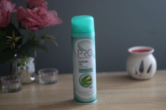 Pro Formula Pianka do golenia, Sensitive, Aloes 