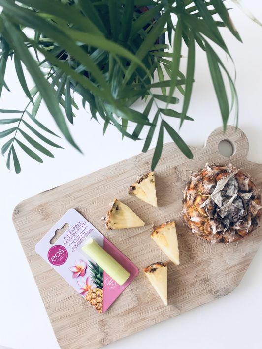 EOS Pomadka do ust w sztyfcie, Pineapple Passionfruit