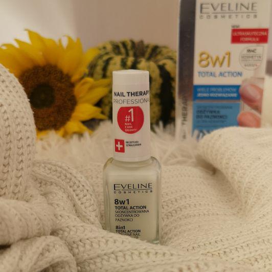 Eveline Nail Therapy Professional, Odżywka do paznokci, 8w1, Total action
