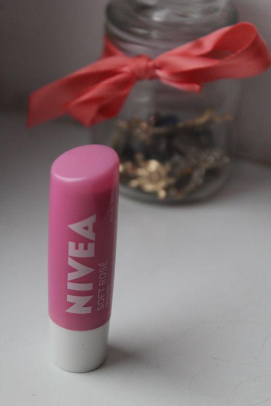 Nivea Pomadka do ust, Soft Rose