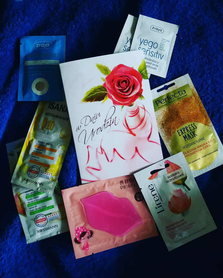 ✩ Kalendarz urodzinowy Clouders ✩