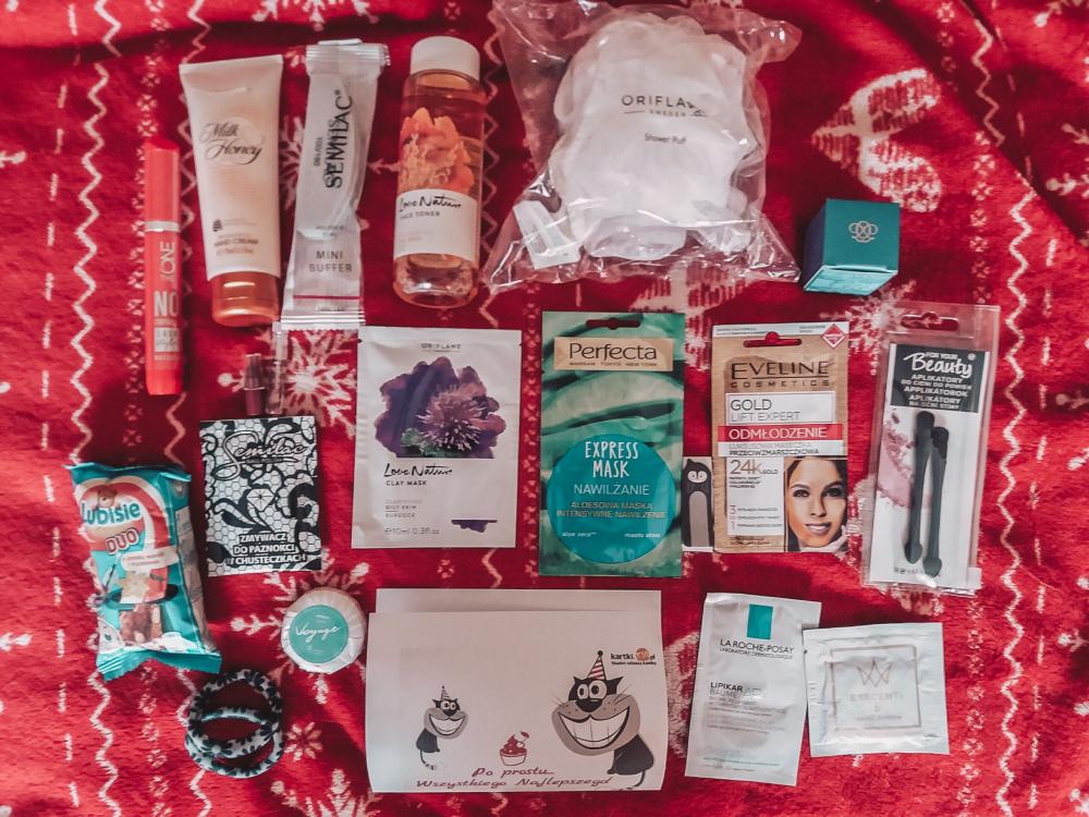 ✩ Kalendarz urodzinowy Clouders ✩