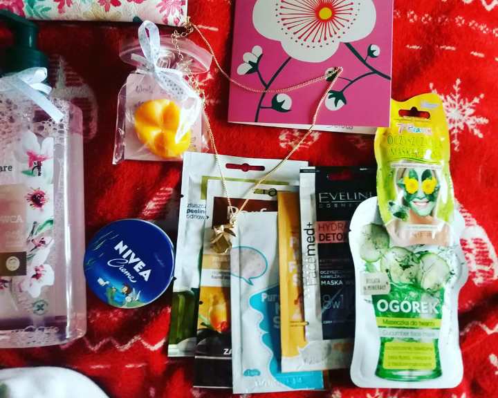 ✩ Kalendarz urodzinowy Clouders ✩