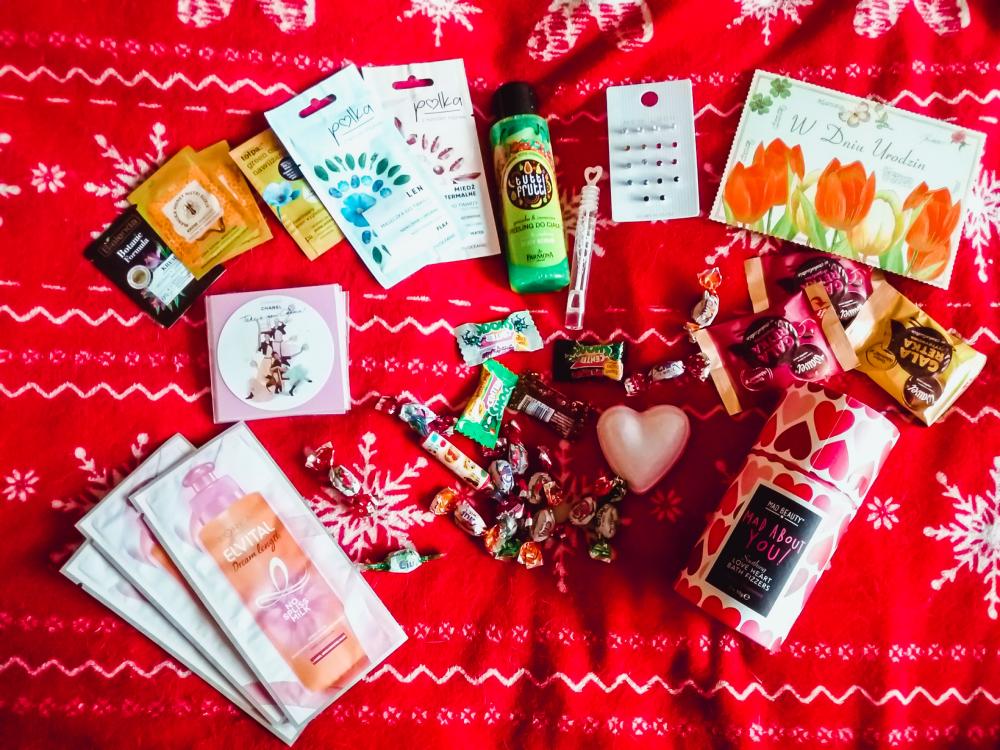 ✩ Kalendarz urodzinowy Clouders ✩