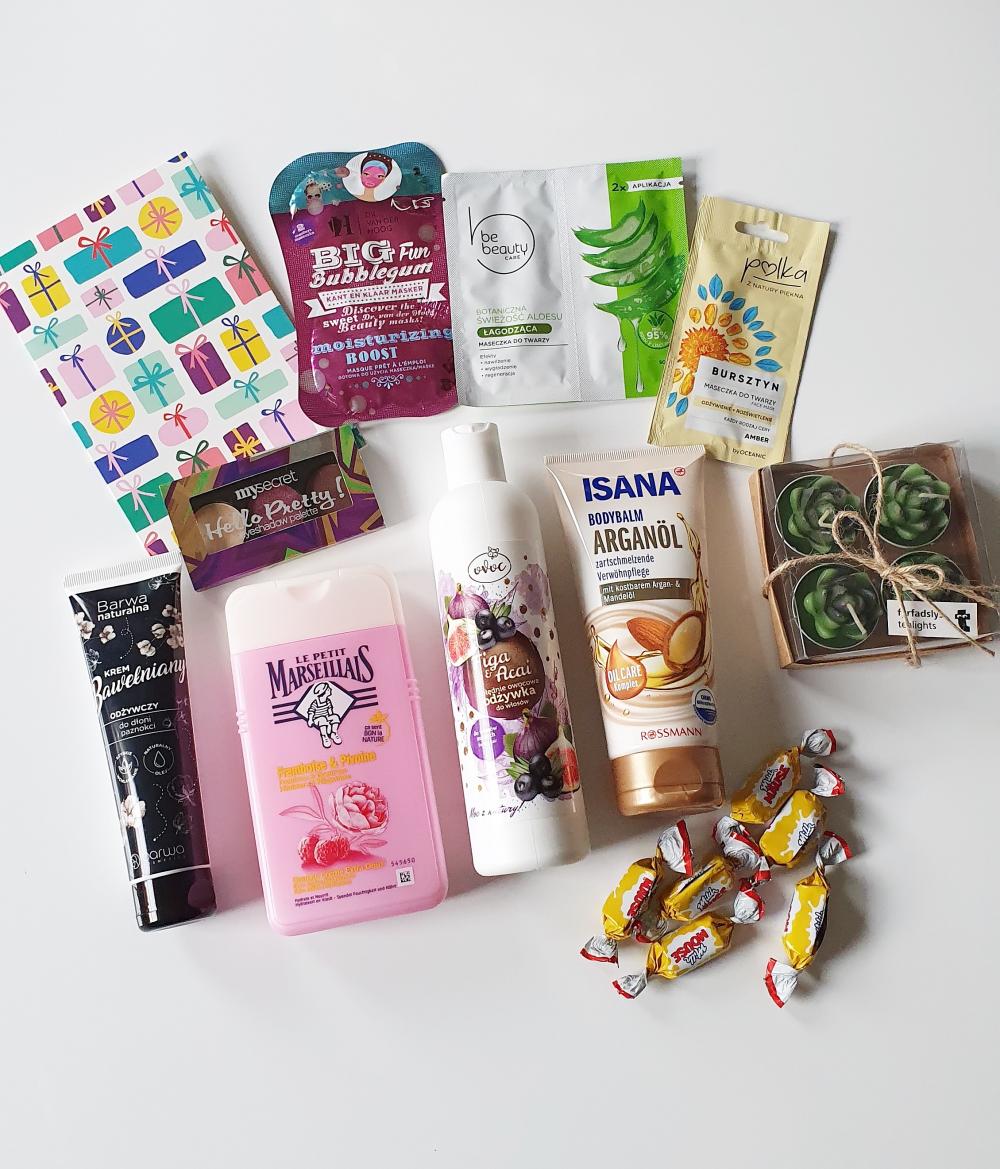 ✩ Kalendarz urodzinowy Clouders ✩