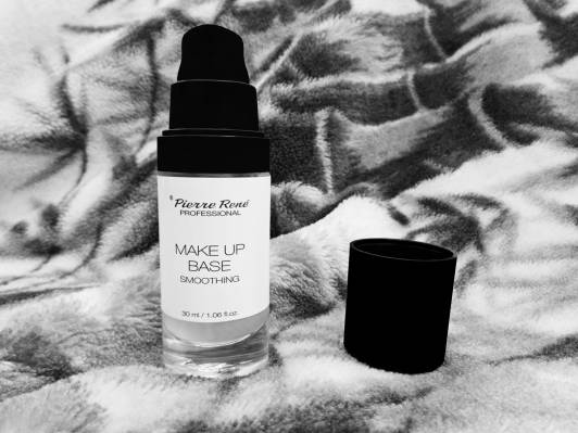 kosmetyki bazy pod makijaz pod cienie ezebra