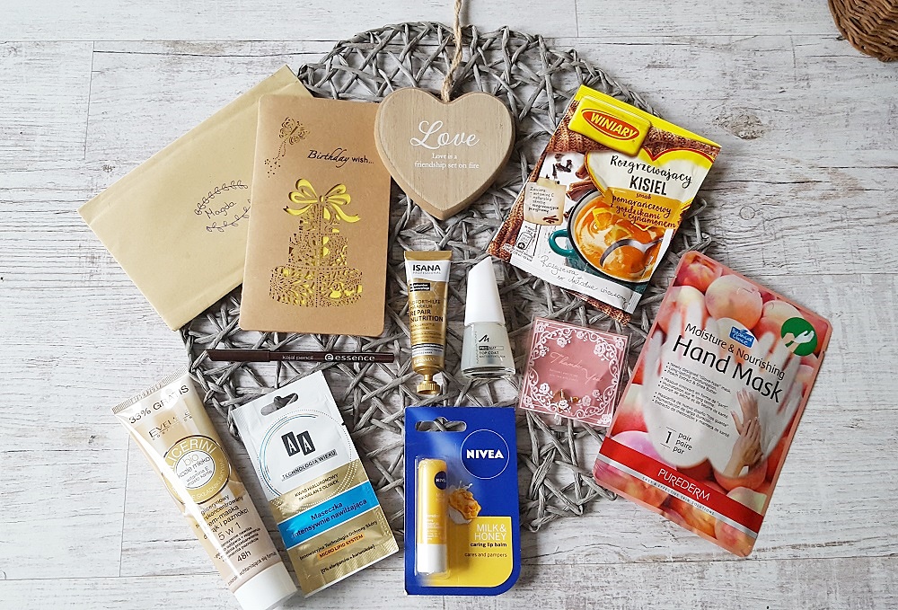 ✩ Kalendarz urodzinowy Clouders ✩