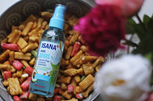 Isana kokosowy olejek do włosów, ułatwiający rozczesywanie 