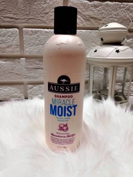 Aussie Miracle Moist, Szampon do włosów suchych i spragnionych