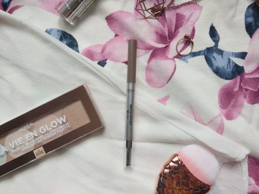 L'Oréal Brow Artist Xpert, Kredka do brwi,  kolor Blonde