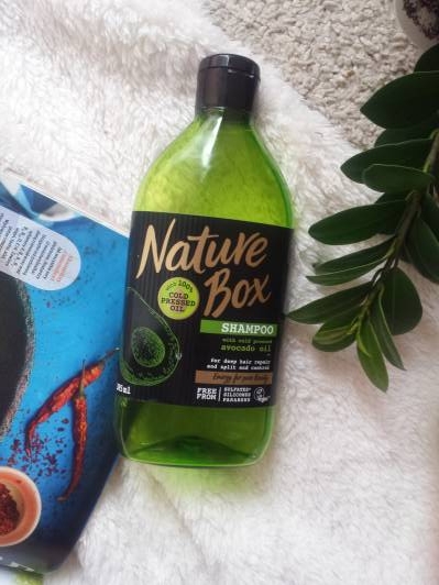 Nature Box Szampon do włosów z olejem z awokado