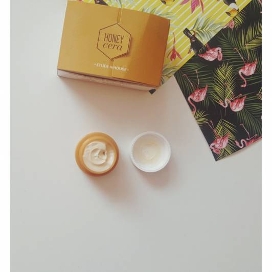 Honey Cera od Etuede House 