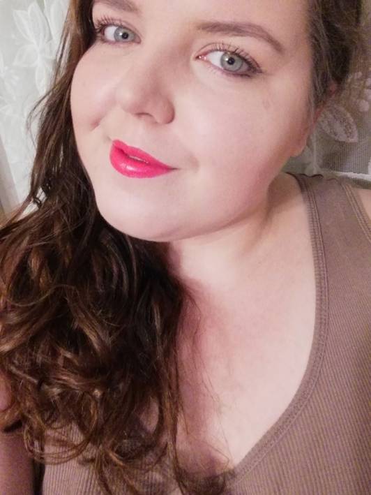 Avon Pink Punch Moc koloru Pomadka Szminka Kolor Róż