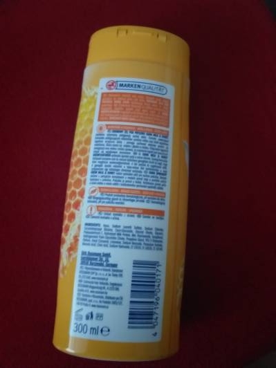 Isana Żel pod prysznic Milk&Honey