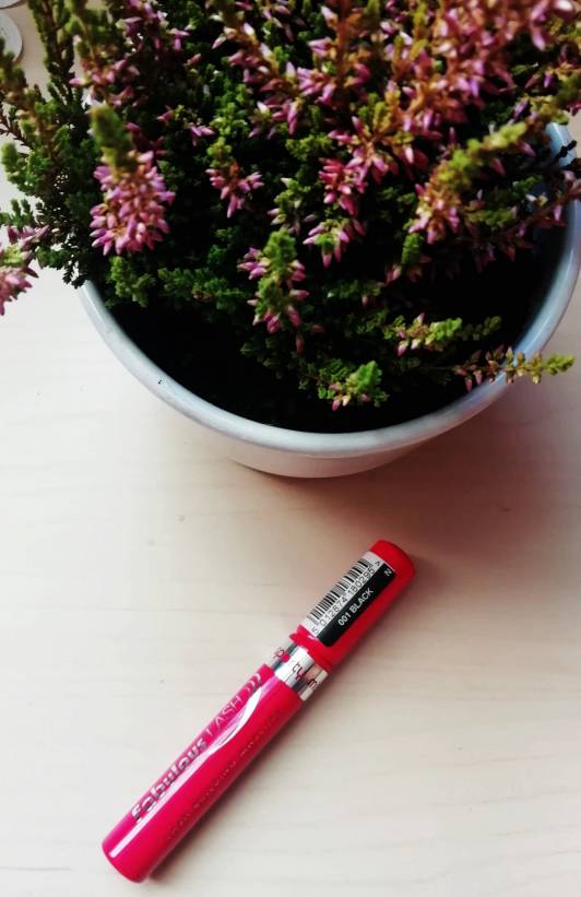 Miss Sporty fabulous lash, building mascara, black
