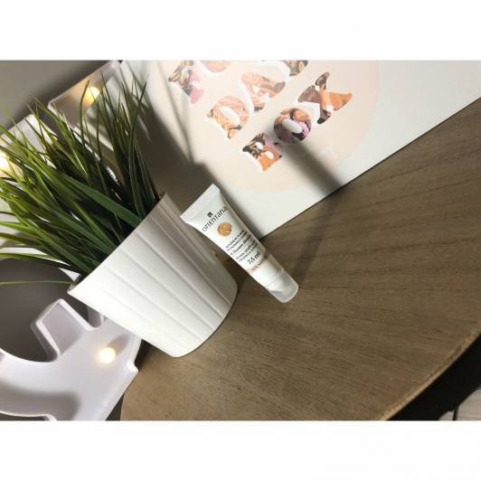 Serum do paznokci i skórek 