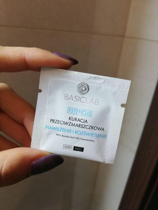 BasicLab Dermocosmetics Esteticus, Kuracja do twarzy, Przeciwzmarszczkowa, Nawilżenie i rozświetlenie