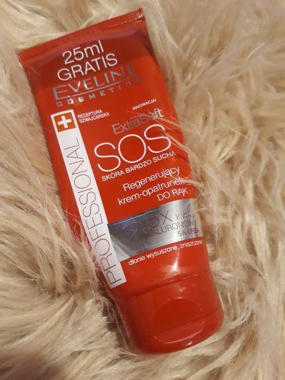 Eveline Extra soft, SOS, Krem-opatrunek do rąk, Regenerujący