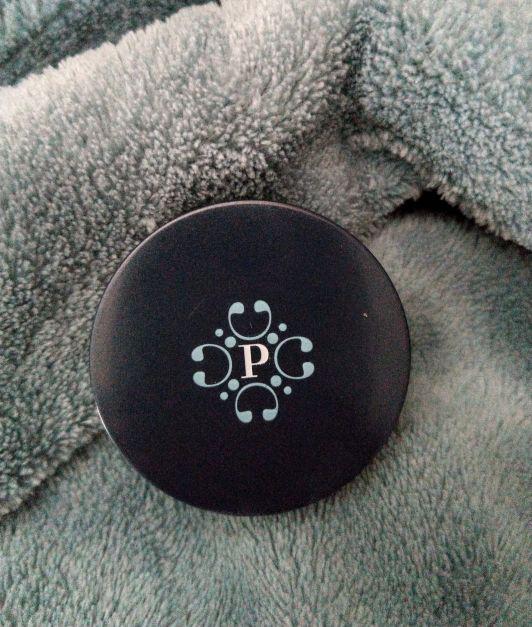 Pixie Cosmetics korektor pod oczy sweet almond