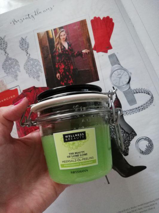 Wellness & Beauty Peeling solny do ciała z ekstraktem z kwiatów orchidei i olejem z pestek brzoskwini. The Beauty of Lomi Lomi