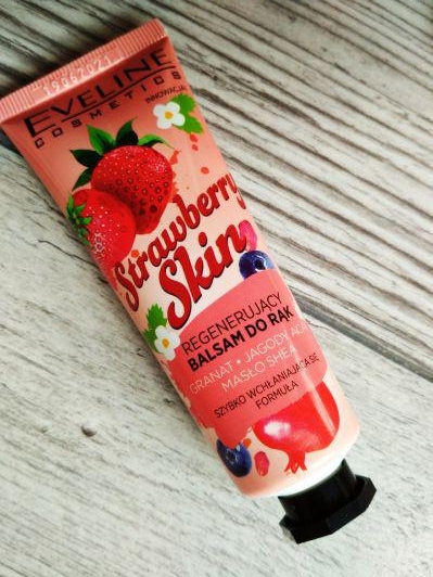 Eveline Balsam do rąk, Regenerujący, Strawberry Skin